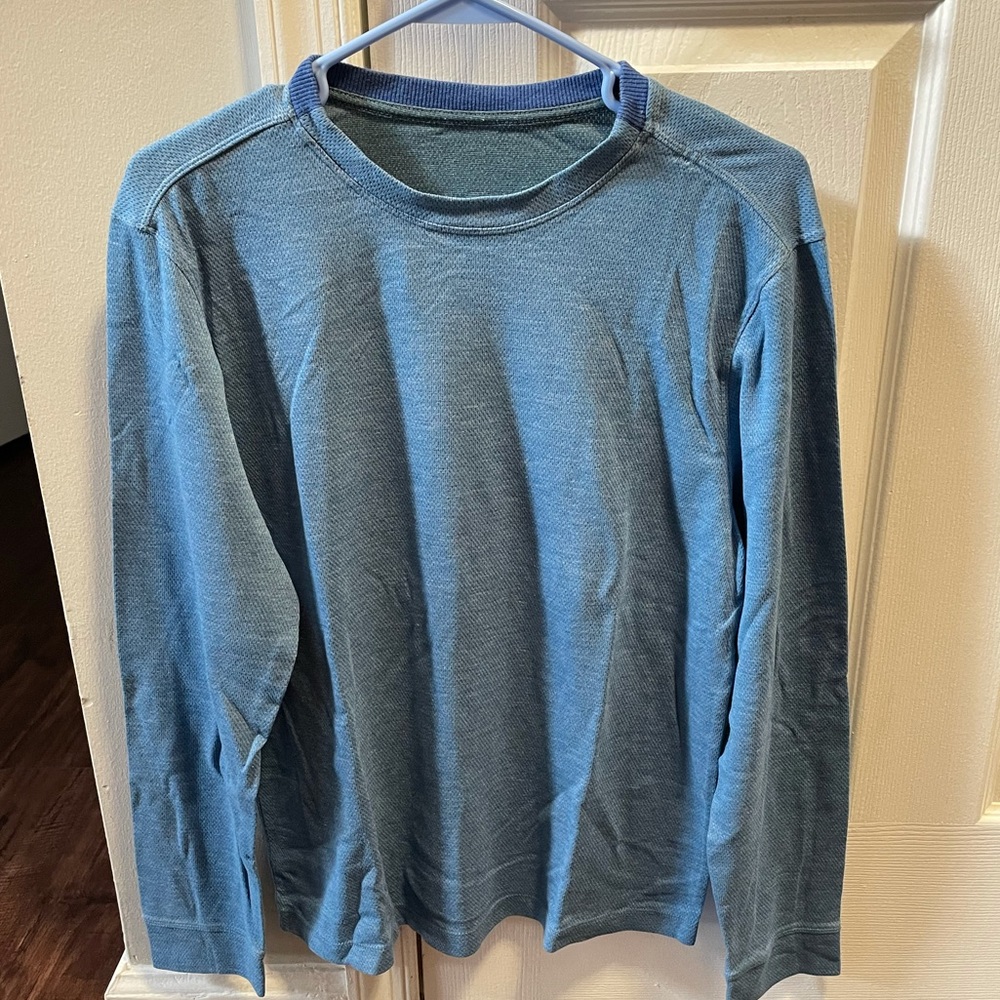 Lululemon Long Sleeve T-Shirt
